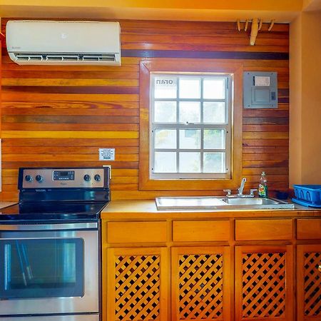 Roughrider Inn Caye Caulker Phòng bức ảnh