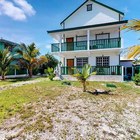 Roughrider Inn Caye Caulker Ngoại thất bức ảnh